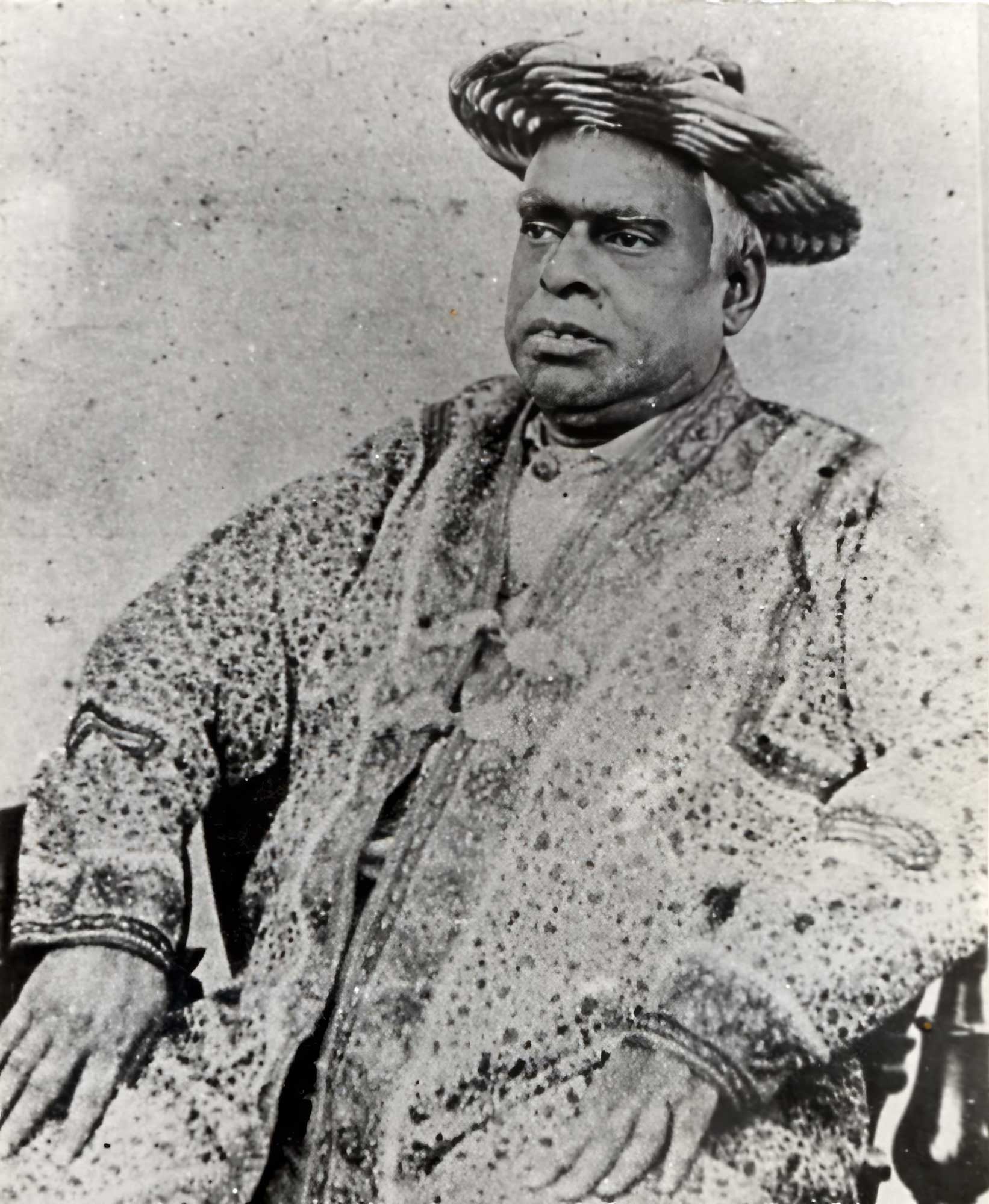Bhaktivinoda Ṭhākura 'Deputy Babu' dressed as Magistrate
