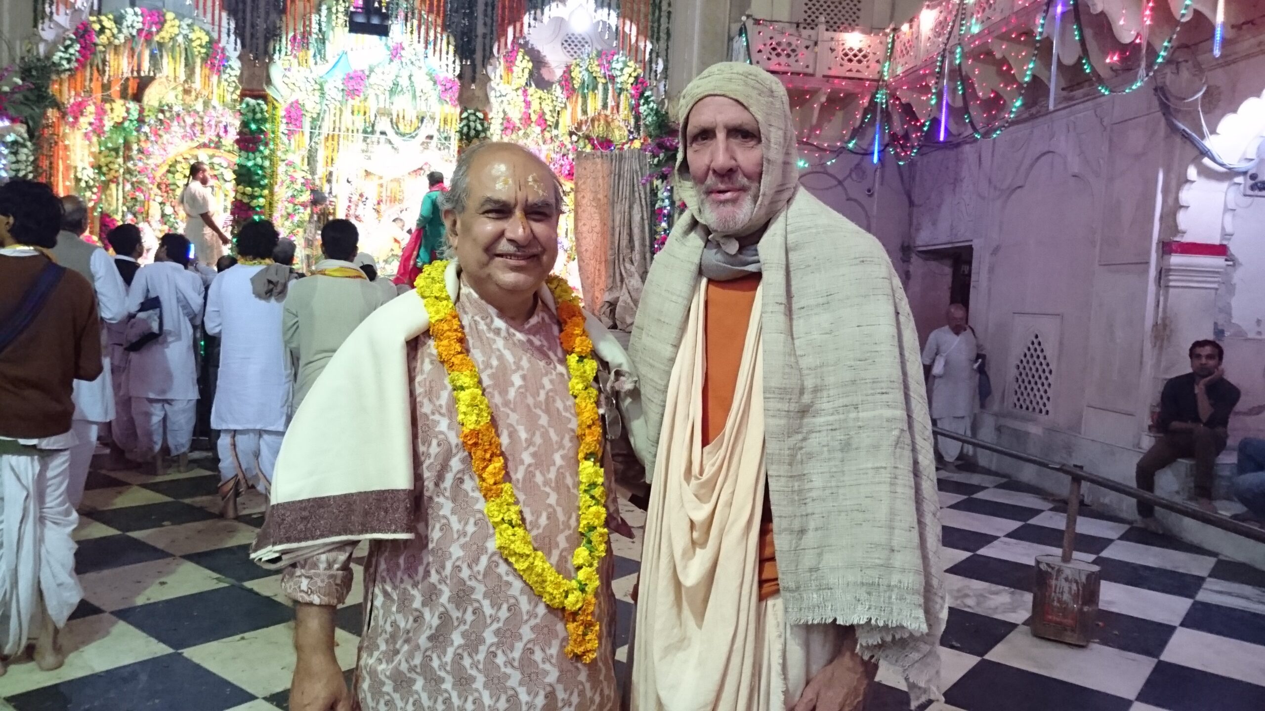 12 Swami narasingha and padmanabha goswami 2015 scaled